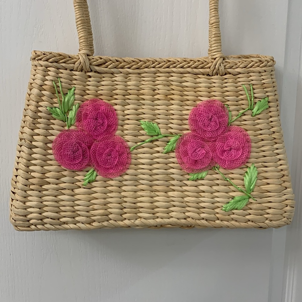 Mesh Flower Design Straw Bag - Picture 6 of 17
